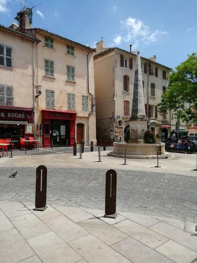 Apartament Charmant T2 Dans Le Vieux Centre De La Valette Du Var Zewnętrze zdjęcie