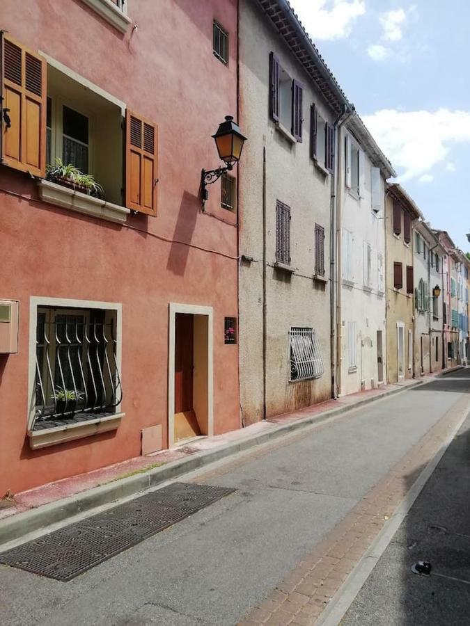 Apartament Charmant T2 Dans Le Vieux Centre De La Valette Du Var Zewnętrze zdjęcie